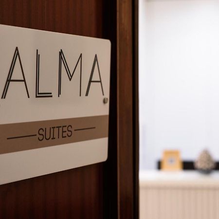 Alma Suites Napels Buitenkant foto